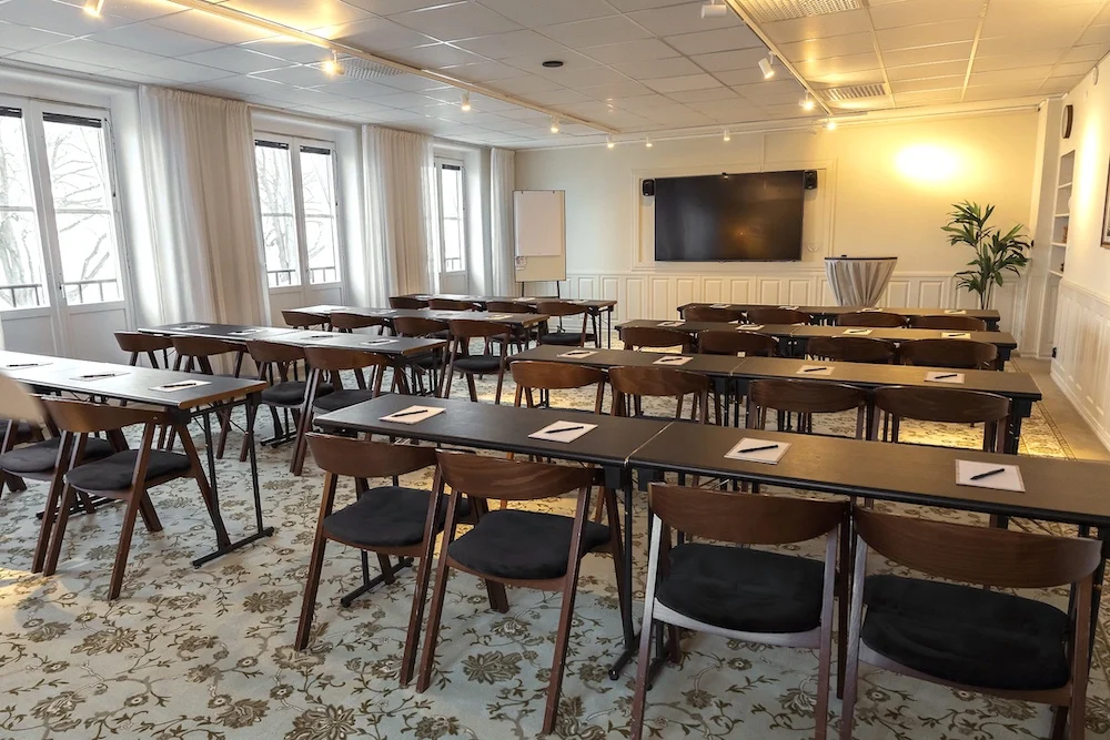 YstadSaltsjöbad Medium Motesrum