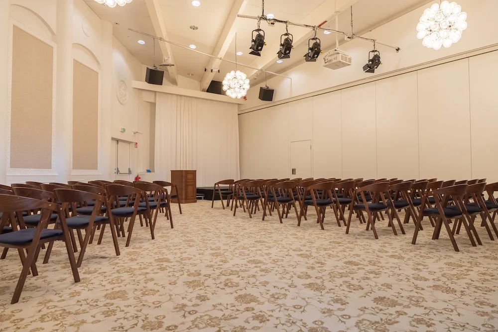 YstadSaltsjöbad Medium Motesrum