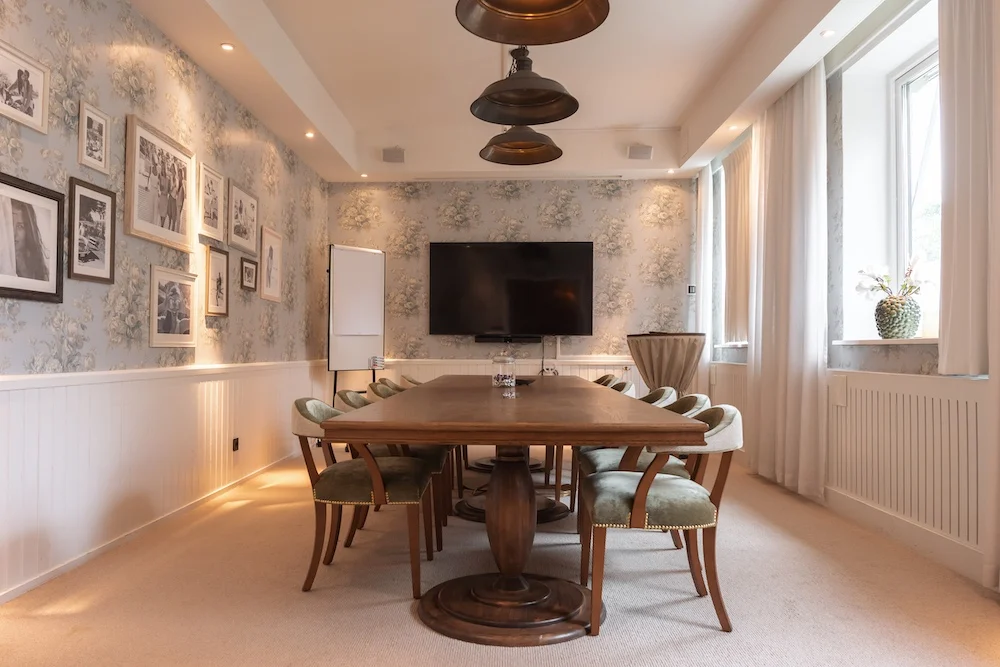 YstadSaltsjöbad Small Motesrum